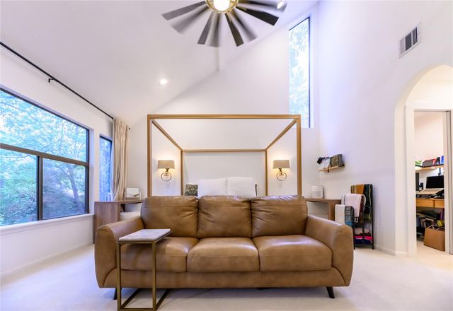 110 Sugarberry Circle, Houston, TX 77024