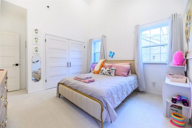 110 Sugarberry Circle, Houston, TX 77024