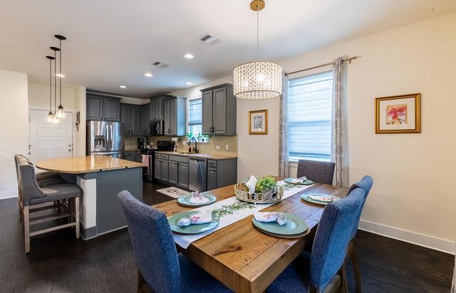 716 Bernstein ST 5, Austin, TX 78745