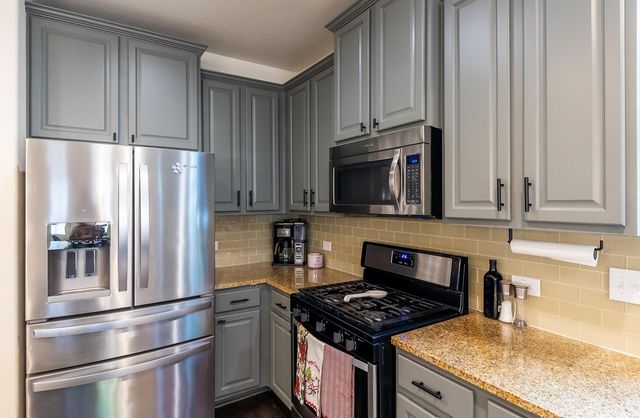 716 Bernstein ST 5, Austin, TX 78745