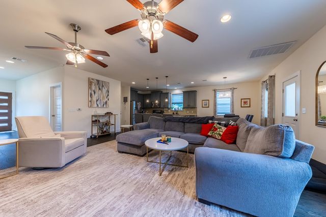 716 Bernstein ST 5, Austin, TX 78745