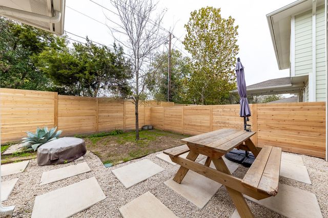 716 Bernstein ST 5, Austin, TX 78745