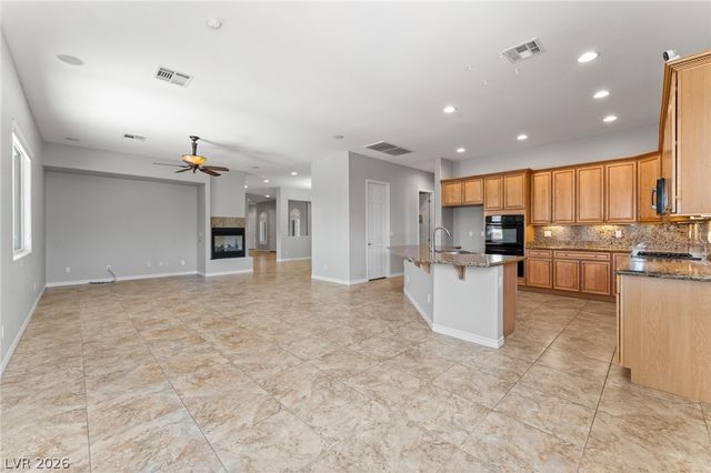 8370 Unicorn Street, Las Vegas, NV 89131