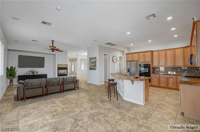 8370 Unicorn Street, Las Vegas, NV 89131