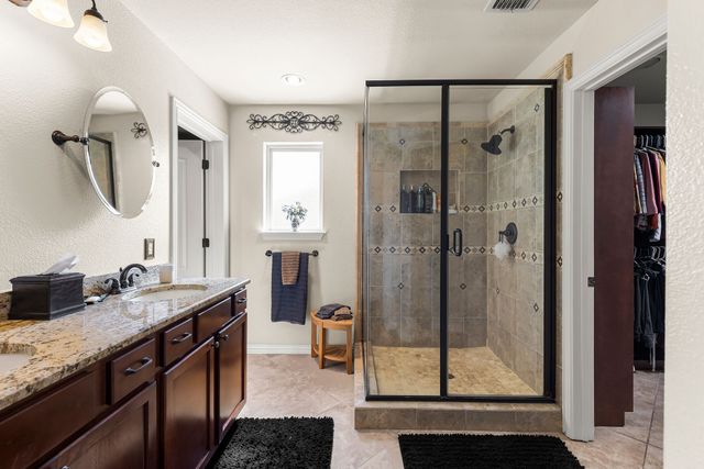 208 Cascade Valley Drive, Fate, TX 75087