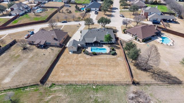 208 Cascade Valley Drive, Fate, TX 75087