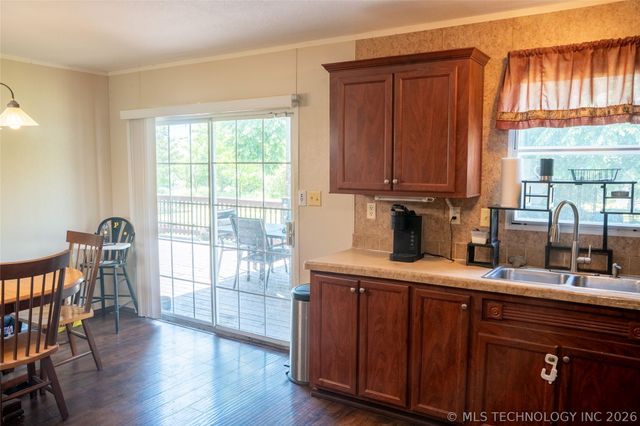 31576 E 723 Road, Wagoner, OK 74467