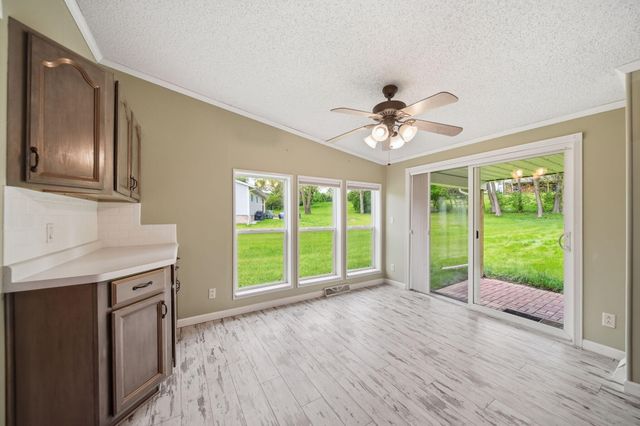 120 Kathy Lane, Brooklyn, MI 49230