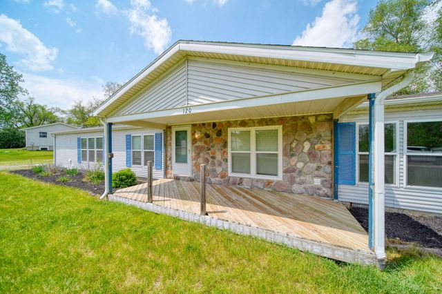 120 Kathy Lane, Brooklyn, MI 49230