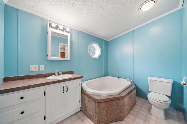 120 Kathy Lane, Brooklyn, MI 49230