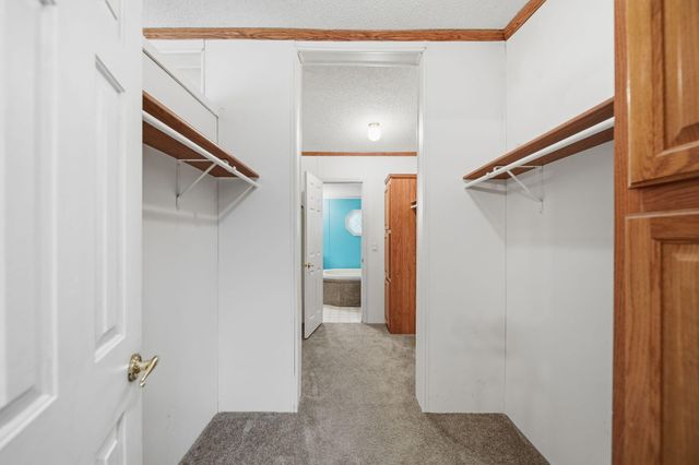120 Kathy Lane, Brooklyn, MI 49230