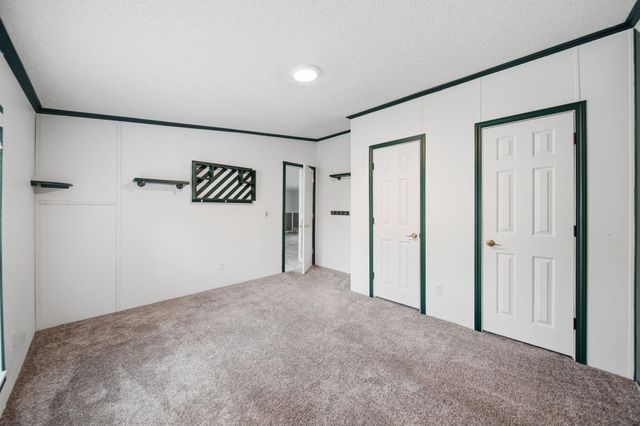 120 Kathy Lane, Brooklyn, MI 49230