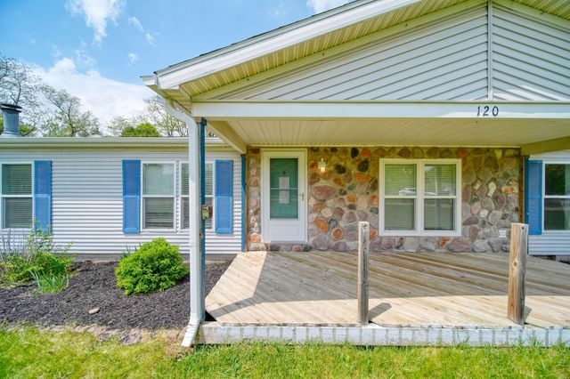 120 Kathy Lane, Brooklyn, MI 49230