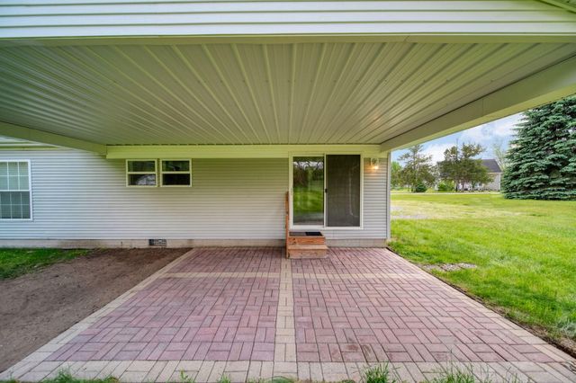 120 Kathy Lane, Brooklyn, MI 49230