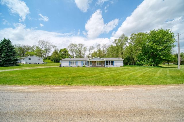 120 Kathy Lane, Brooklyn, MI 49230