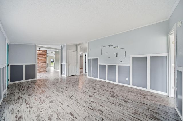 120 Kathy Lane, Brooklyn, MI 49230
