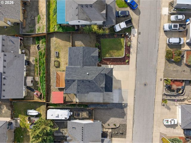 209 Ne ROSE RIDGE Dr, Winston, OR 97496