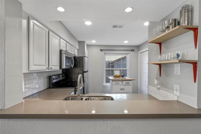 4777 Cedar Springs Road 5F, Dallas, TX 75219