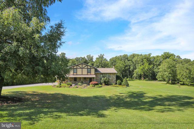 88 CONRAD RD, Fleetwood, PA 19522