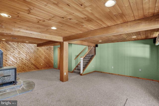 88 CONRAD RD, Fleetwood, PA 19522