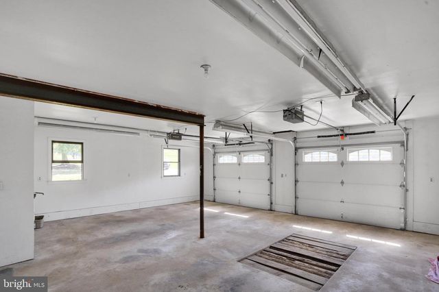 88 CONRAD RD, Fleetwood, PA 19522