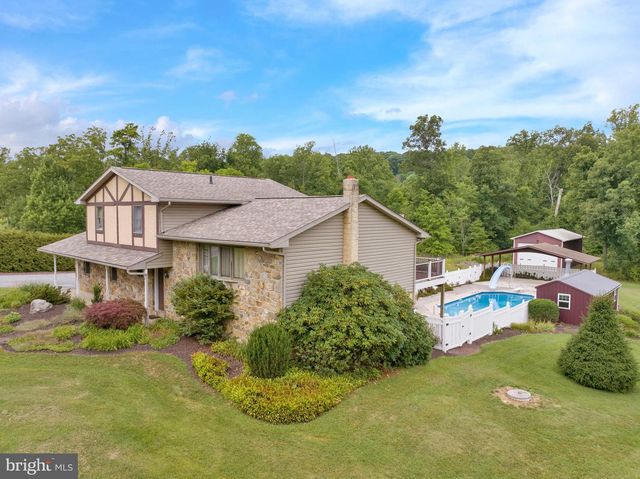 88 CONRAD RD, Fleetwood, PA 19522