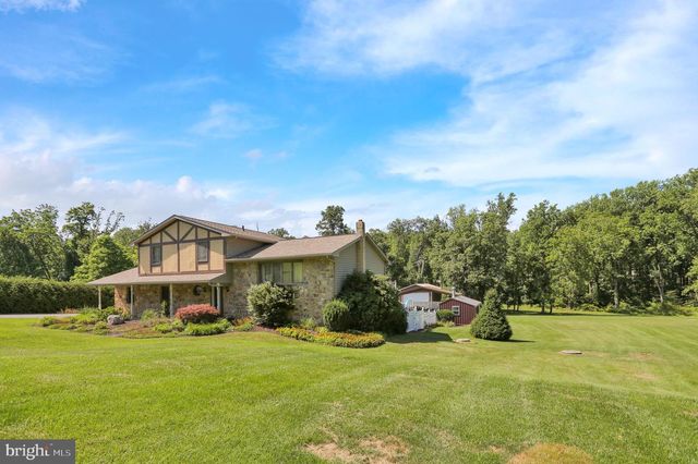 88 CONRAD RD, Fleetwood, PA 19522