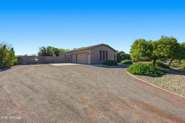 22721 W MARK Lane, Wittmann, AZ 85361