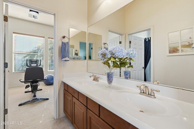 22721 W MARK Lane, Wittmann, AZ 85361