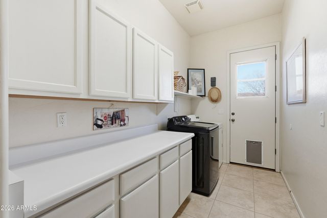 22721 W MARK Lane, Wittmann, AZ 85361