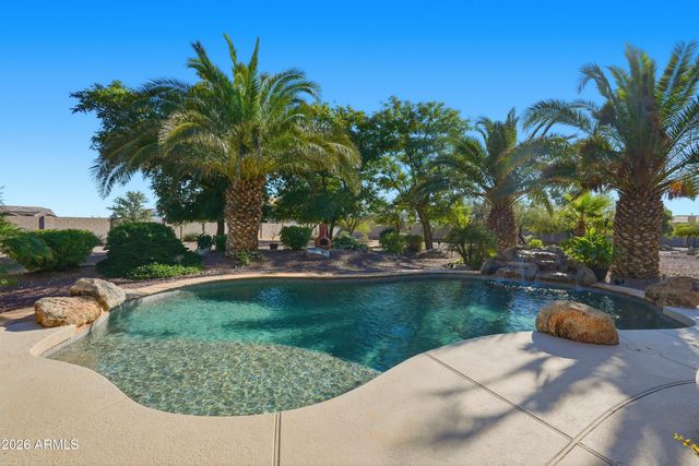 22721 W MARK Lane, Wittmann, AZ 85361