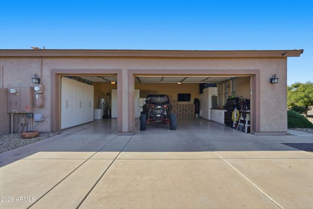22721 W MARK Lane, Wittmann, AZ 85361