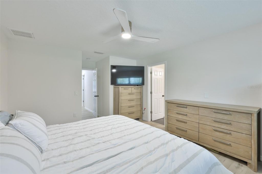 Image 25 of property listing at 1578 INDIAN BAY ROAD, Spring Hill, FL 34607