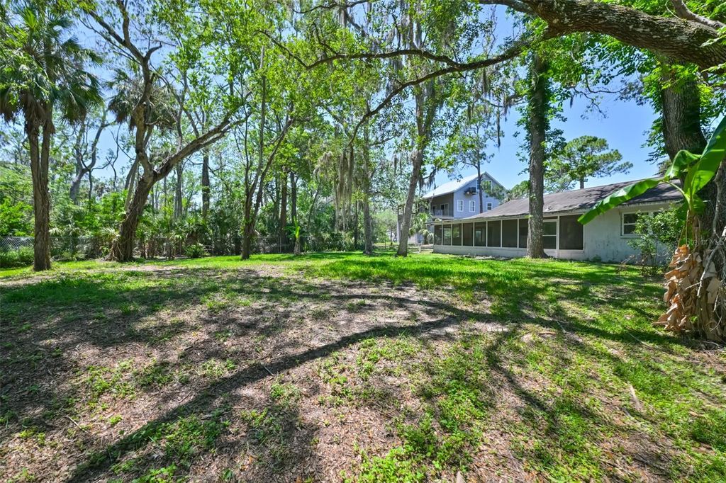 Image 41 of property listing at 1578 INDIAN BAY ROAD, Spring Hill, FL 34607