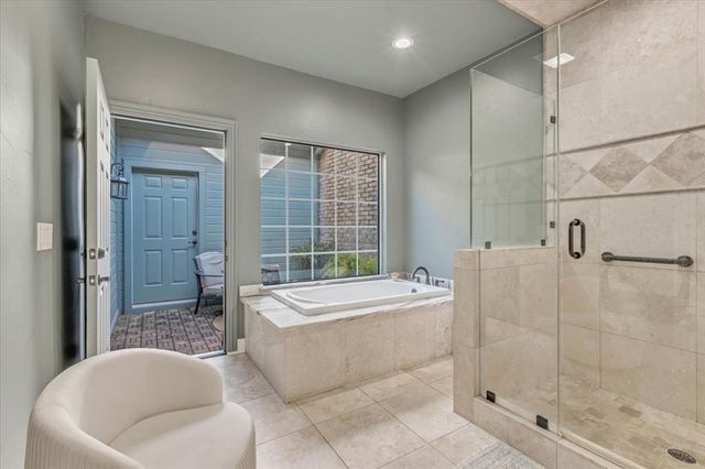 706 Aberdeen Road Road, Edmond, OK 73025