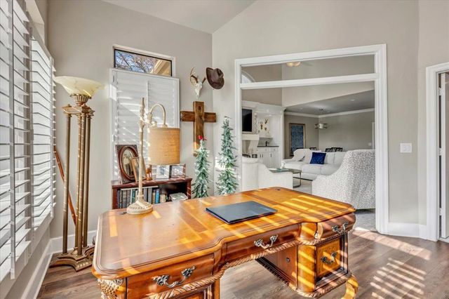 706 Aberdeen Road Road, Edmond, OK 73025