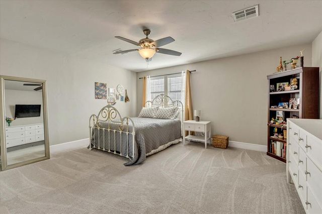 706 Aberdeen Road Road, Edmond, OK 73025