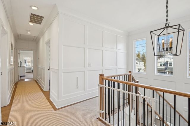 29 Weston Ave, Chatham Boro, NJ 07928