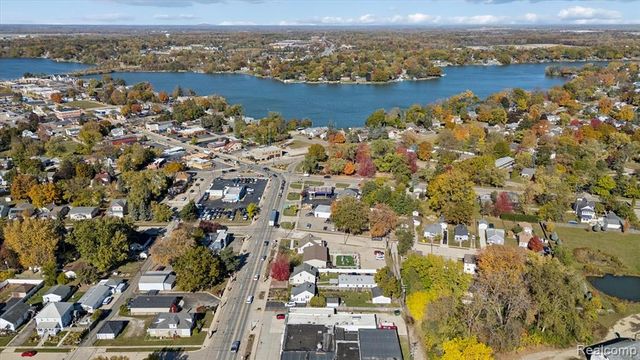 129 South Street, Belleville, MI 48111