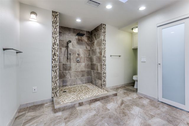 2801 N Spring Drive, Richardson, TX 75082