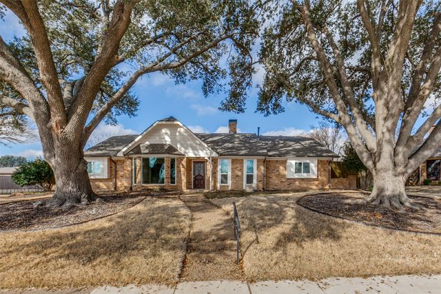 2801 N Spring Drive, Richardson, TX 75082