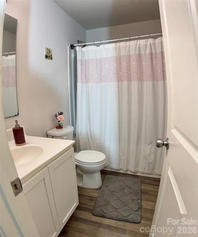 1946 Lake Run Drive 49, Statesville, NC 28625