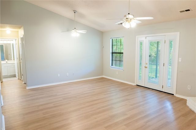 654 Terry Avenue, Springdale, AR 72764