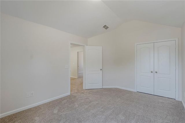 80 Creekside Way, Newnan, GA 30265