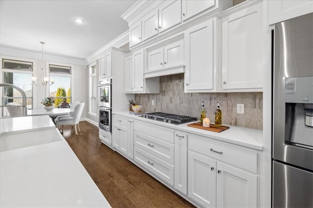 303 Torrance Drive, Cave Springs, AR 72718