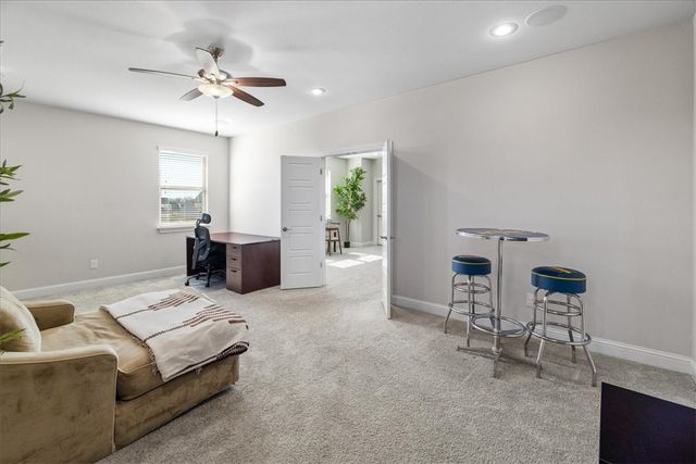 303 Torrance Drive, Cave Springs, AR 72718