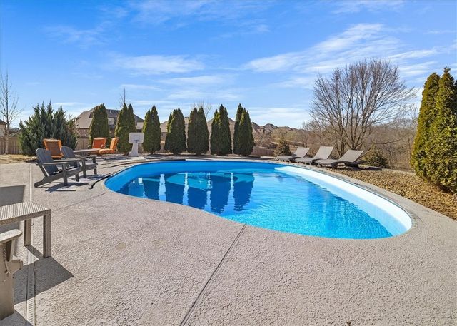 303 Torrance Drive, Cave Springs, AR 72718