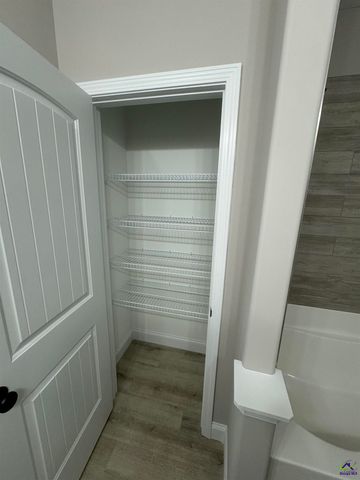 260 Beau Claire Circle, Byron, GA 31008