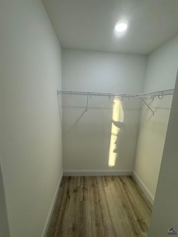 260 Beau Claire Circle, Byron, GA 31008