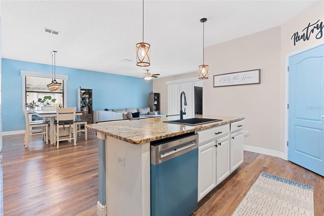 10222 CELTIC ASH DRIVE, Ruskin, FL 33573